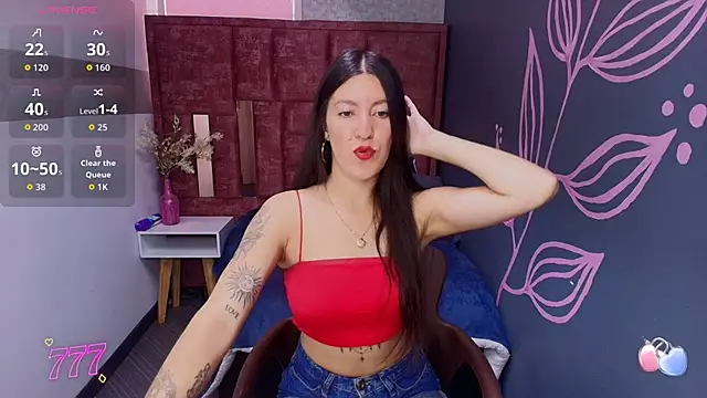 LiaCooper  online show from June 2026 12:51:02 PM