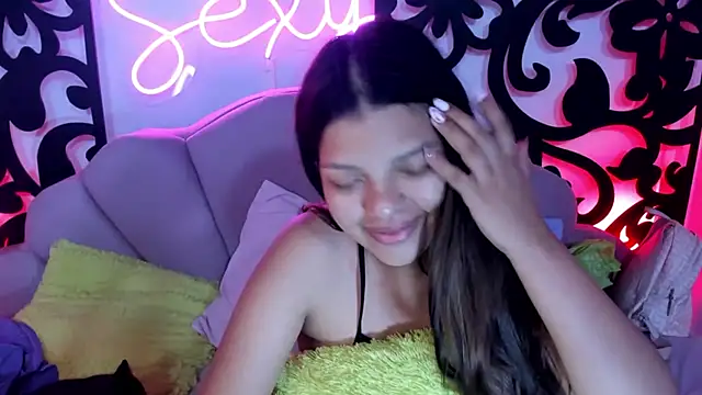 Snapshot of your_little_naughty1 chatting on December 2024 09:42:01 AM your little naughty1 online show from December 2024 09:42:01 AM