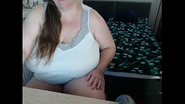 Sweetboobs online show from September 2025 07:15:02 PM