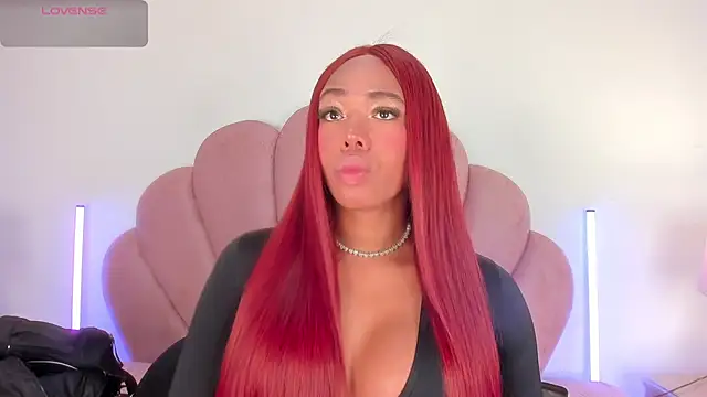 Nicole Paradise online show from May 2026 01:05:01 PM
