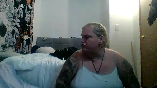 Snapshot of Trans_Girl_next_door420 chatting on August 2026 11:47:01 PM Trans Girl next door420 online show from August 2026 11:47:01 PM