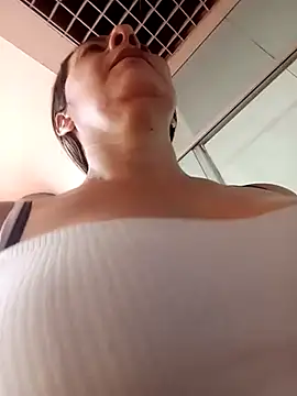 Mia-funny20 online show from February 2025 07:59:02 PM