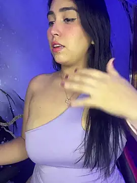 emma  cute   online show from December 2025 11:15:01 AM