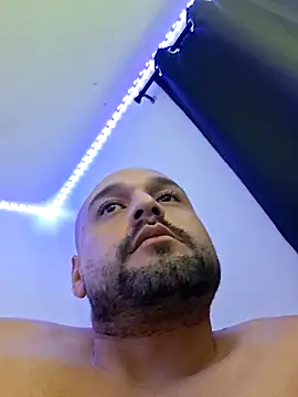 Snapshot of EntozoicLigation chatting on October 2025 08:22:02 AM EntozoicLigation online show from October 2025 08:22:02 AM