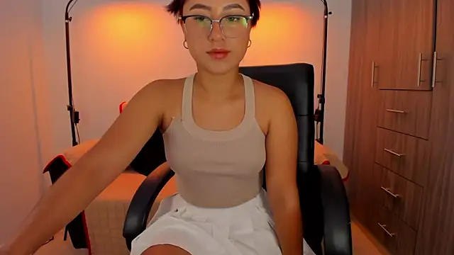 cloy baby   online show from November 2025 10:26:01 AM