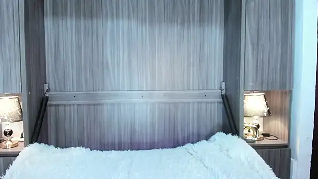 valerymeyerr online show from February 2026 11:39:01 AM