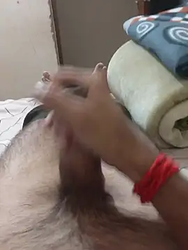 Snapshot of Sweety_2144 chatting on October 2025 03:55:02 PM Sweety 2144 online show from October 2025 03:55:02 PM