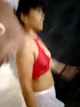 Ariadna2015 online show from November 2025 02:31:02 AM