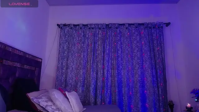 alejandrafitt online show from June 2026 11:35:02 PM