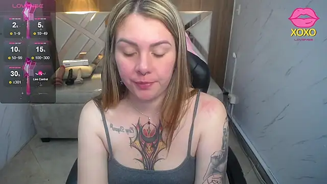 Paula b  online show from April 2026 12:44:02 PM