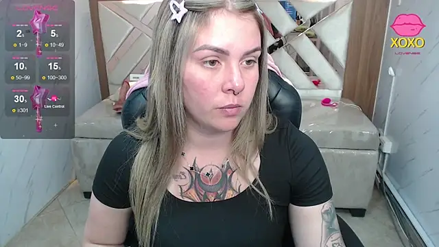 Snapshot of Paula_b_ chatting on May 2026 12:54:02 PM Paula b online show from May 2026 12:54:02 PM