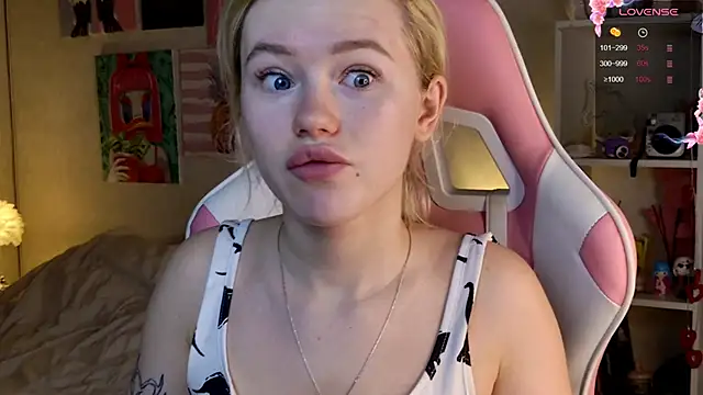 LexieLoree online show from February 2025 03:34:02 AM