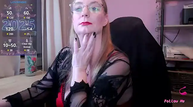 Snapshot of Nova_mea chatting on January 2025 06:24:02 PM Nova mea online show from January 2025 06:24:02 PM