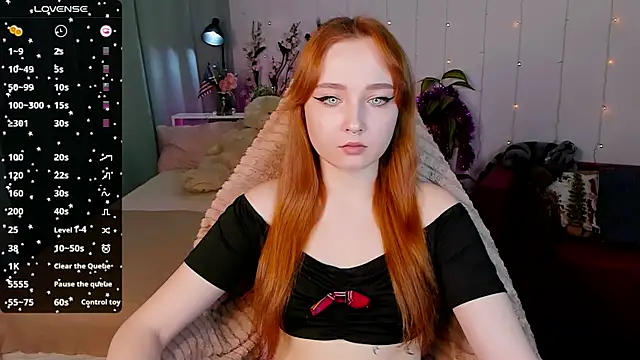 Snapshot of Emma_Chery chatting on January 2025 05:40:01 AM Emma Chery online show from January 2025 05:40:01 AM