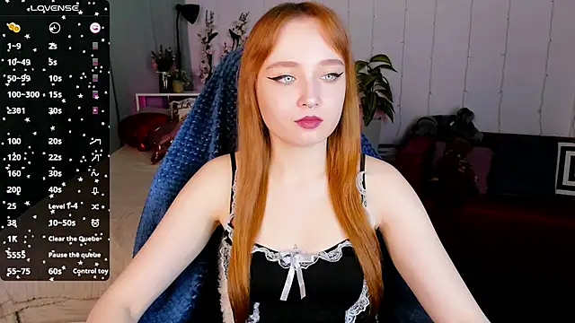 Snapshot of Emma_Chery chatting on February 2025 08:48:01 AM Emma Chery online show from February 2025 08:48:01 AM