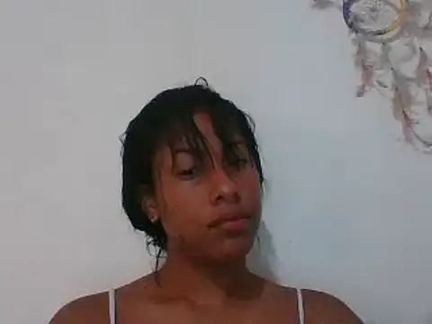 Snapshot of Kitra_New chatting on December 2024 07:26:02 AM Kitra New online show from December 2024 07:26:02 AM