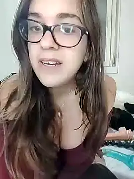 Snapshot of Miachan_LaGattinaVogliosa chatting on October 2025 01:11:01 PM Miachan LaGattinaVogliosa online show from October 2025 01:11:01 PM