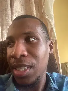 Snapshot of DManL chatting on January 2026 08:50:02 AM DManL online show from January 2026 08:50:02 AM