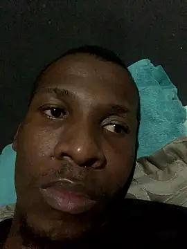 Snapshot of DManL chatting on January 2026 07:38:01 PM DManL online show from January 2026 07:38:01 PM