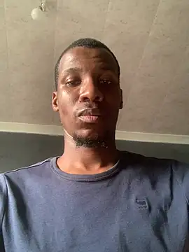 Snapshot of DManL chatting on January 2026 06:51:02 AM DManL online show from January 2026 06:51:02 AM