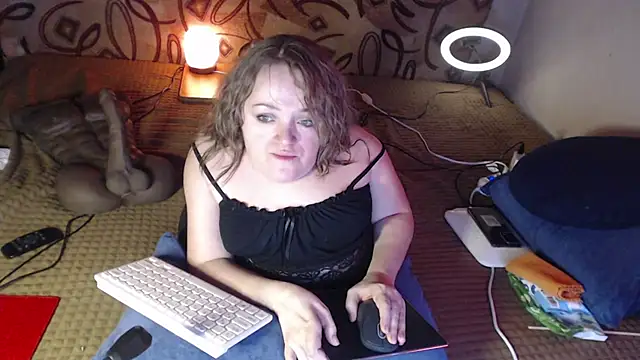 MiniNatalie online show from January 2025 05:23:02 AM