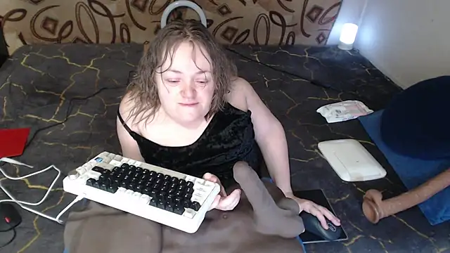 MiniNatalie online show from March 2025 01:03:02 AM