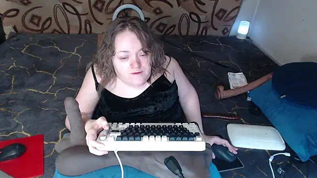 MiniNatalie online show from March 2025 11:42:01 PM