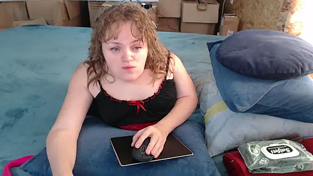 MiniNatalie online show from September 2025 04:45:02 AM