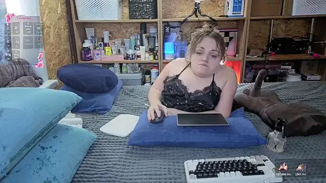 MiniNatalie online show from February 2026 09:40:01 AM