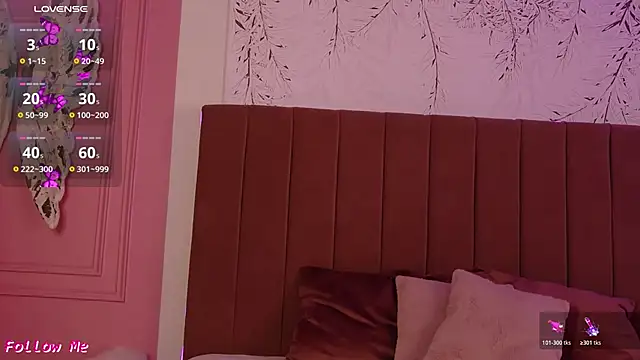 PinkySparks online show from June 2026 08:10:02 PM