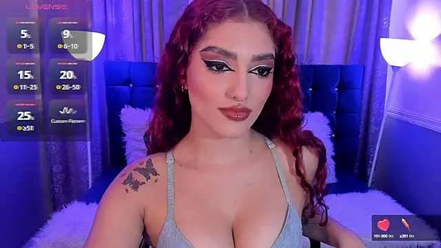 Snapshot of hallsredd chatting on March 2025 09:35:01 PM hallsredd online show from March 2025 09:35:01 PM