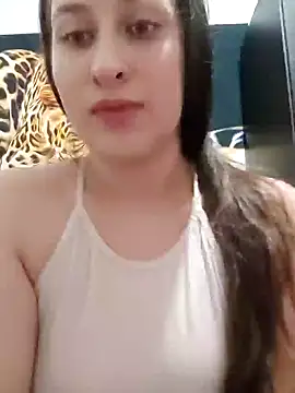 dulccemaria24 online show from January 2025 06:13:01 PM