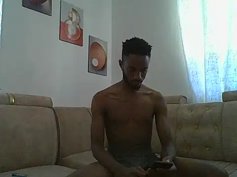 Snapshot of Dawi3 chatting on February 2026 07:48:01 AM Dawi3 online show from February 2026 07:48:01 AM