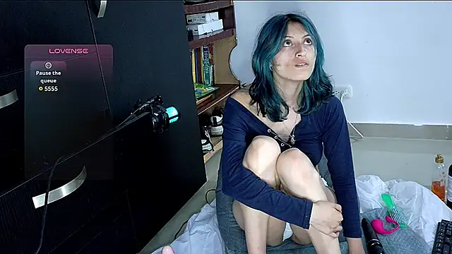 Camila---torres online show from September 2025 02:12:01 AM