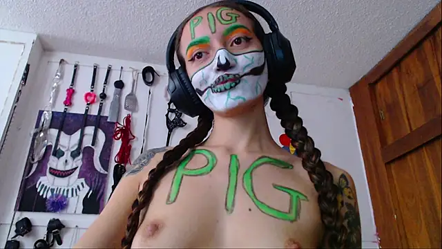 Eloise-brown online show from January 2025 07:37:01 PM