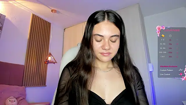Snapshot of mia_nevaeh chatting on May 2026 08:36:01 PM mia nevaeh online show from May 2026 08:36:01 PM
