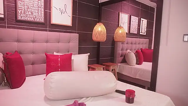 Bella TS  online show from January 2026 10:25:02 PM