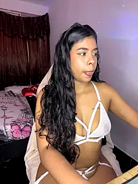 Snapshot of Fanny_Klean chatting on October 2025 04:46:01 AM Fanny Klean online show from October 2025 04:46:01 AM