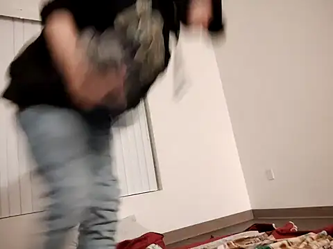 Snapshot of gabelove369 chatting on December 2024 09:24:01 AM gabelove369 online show from December 2024 09:24:01 AM