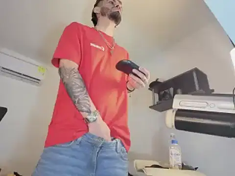 Snapshot of badanyboy chatting on March 2026 05:18:02 PM badanyboy online show from March 2026 05:18:02 PM