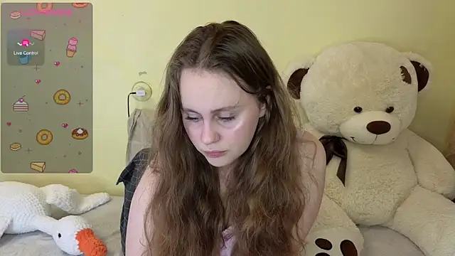 Snapshot of Sellya_Houston chatting on September 2025 07:49:02 PM Sellya Houston online show from September 2025 07:49:02 PM