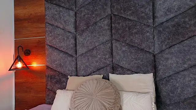 AmyPalmmer online show from December 2025 11:41:02 AM