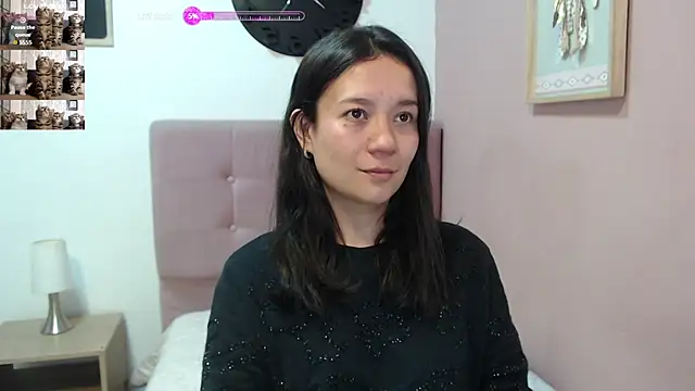 Snapshot of lanna_1878 chatting on January 2025 01:25:02 PM lanna 1878 online show from January 2025 01:25:02 PM