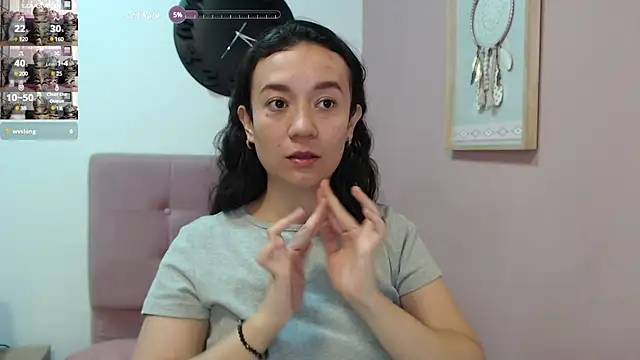 Snapshot of lanna_1878 chatting on January 2025 01:42:01 PM lanna 1878 online show from January 2025 01:42:01 PM