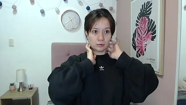 Snapshot of lanna_1878 chatting on March 2026 01:25:01 PM lanna 1878 online show from March 2026 01:25:01 PM