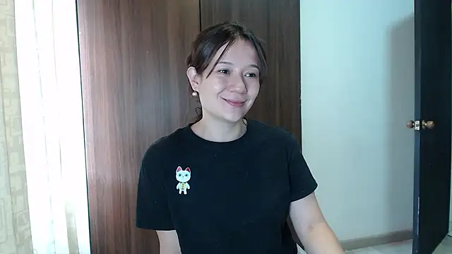 Snapshot of lanna_1878 chatting on March 2026 01:17:01 PM lanna 1878 online show from March 2026 01:17:01 PM