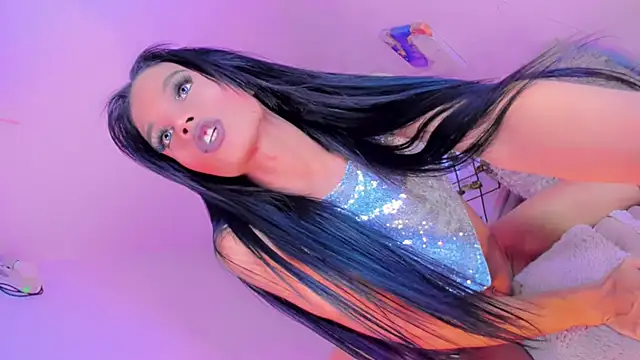 Snapshot of gilbanys_22 chatting on March 2025 05:28:02 AM gilbanys 22 online show from March 2025 05:28:02 AM