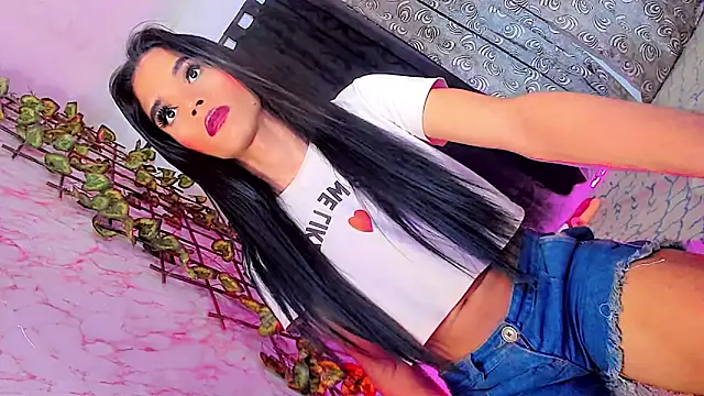 Snapshot of gilbanys_22 chatting on April 2026 03:23:02 AM gilbanys 22 online show from April 2026 03:23:02 AM