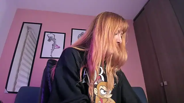 Snapshot of SensualJane2 chatting on March 2025 01:53:02 AM SensualJane2 online show from March 2025 01:53:02 AM