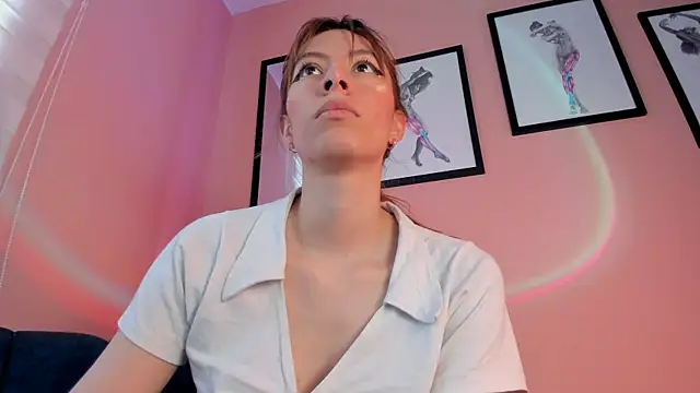 Snapshot of SensualJane2 chatting on September 2025 09:47:02 PM SensualJane2 online show from September 2025 09:47:02 PM